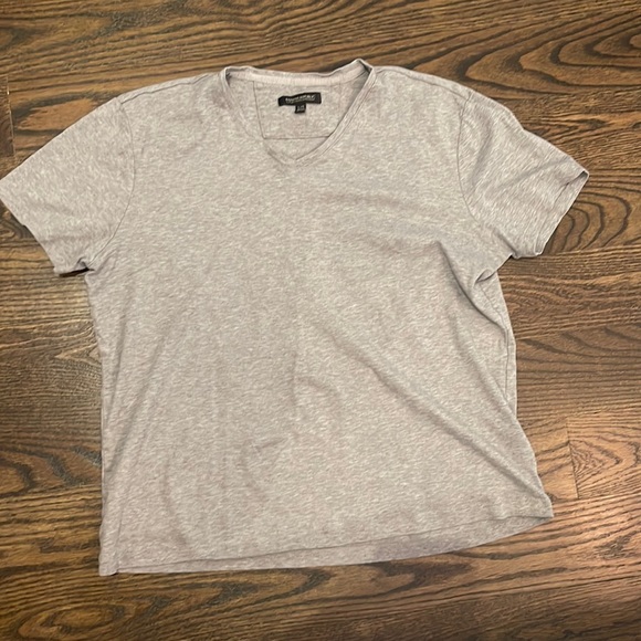 Banana Republic Men’s gray t-shirt 100% cotton size L - Picture 1 of 3